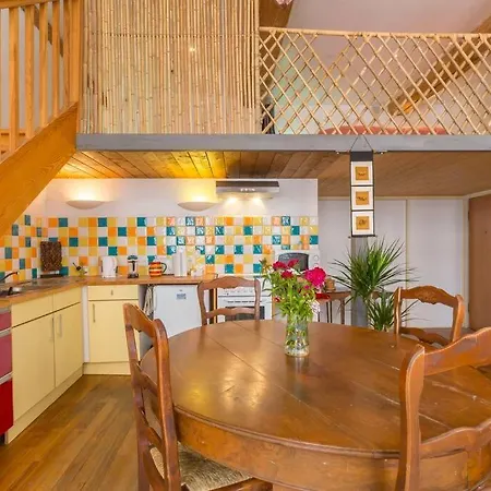 Apartment Beau Canut A Cote Du Gros Cailloux